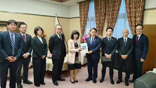 国際戦略総合特区「アジアNo.１航空宇宙産業クラスター形成特区」の税制措置延長等を要請（11/19）